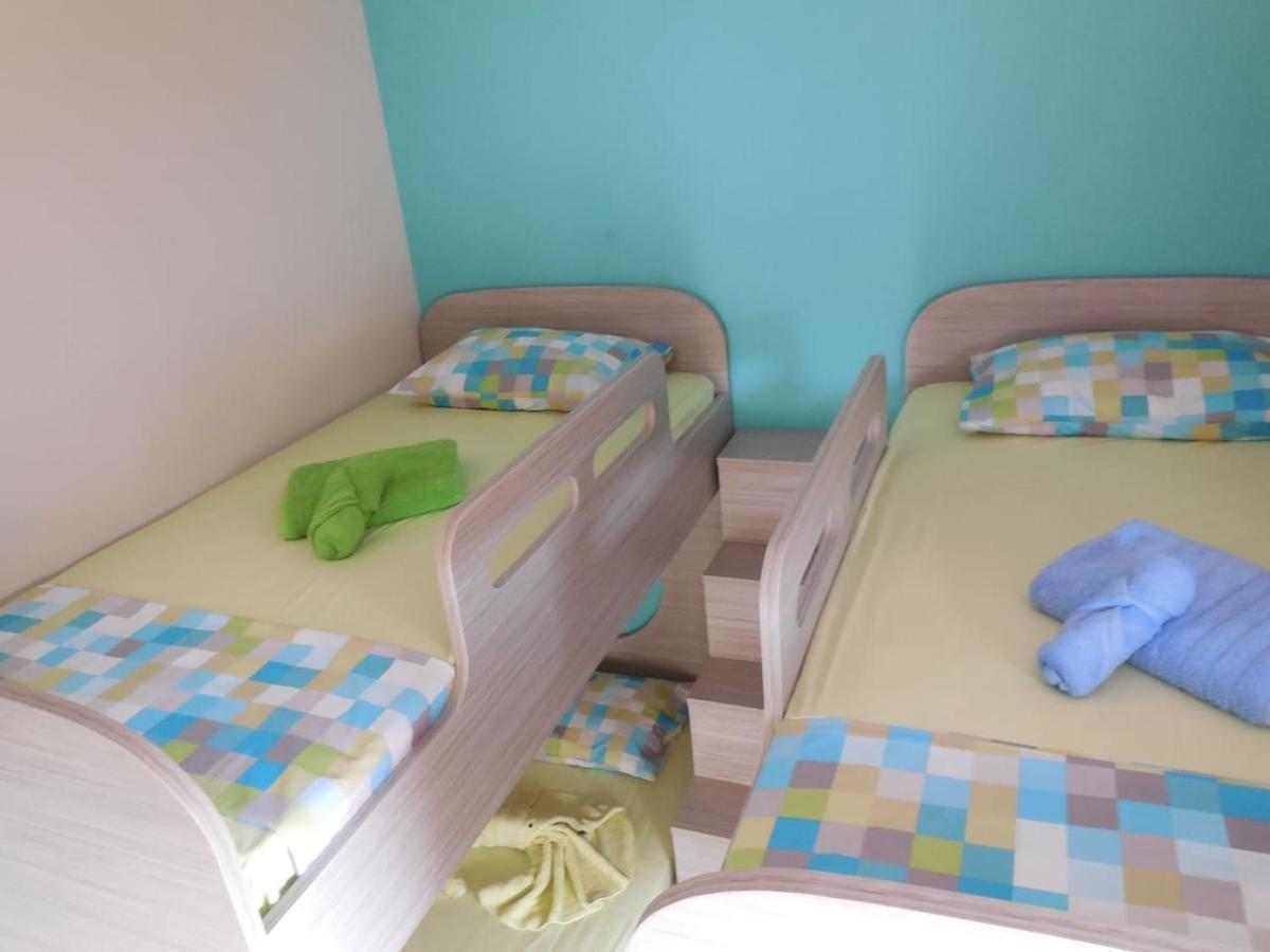 Costa Petra - Luxury Seaside Cottage With Garden - Vacation House For Families In Greece Nea Mesagkala Ngoại thất bức ảnh